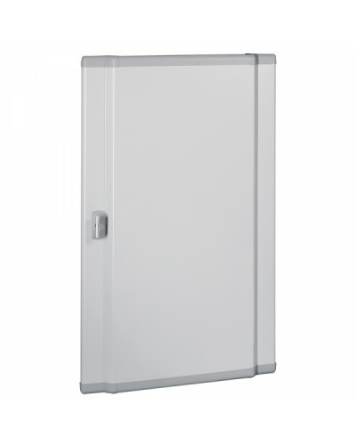 Дверь изогнутая металлическая Legrand 020554 в Миассе Аксессуары для стоек и шкафов Pintop.ru