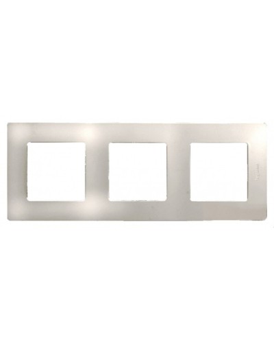 Рамка 3 поста Etika слоновая кость Legrand 672513 в Миассе Аксессуары для кабель-канала Pintop.ru